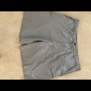 Men’s IZod golf  shorts